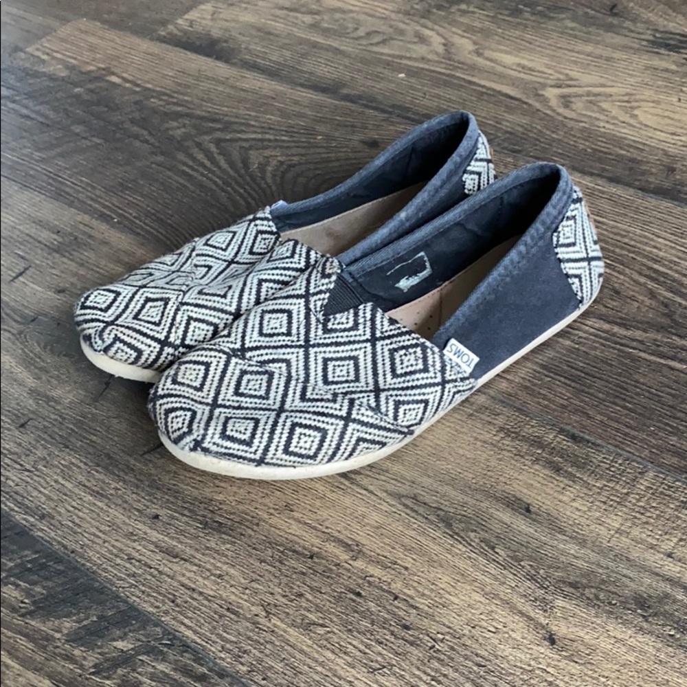 Aztec Toms size 8.5